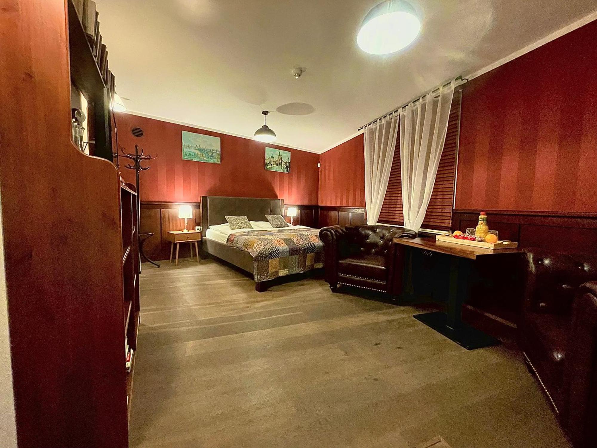Aparthotel Tycho De Brahe Прага Екстериор снимка